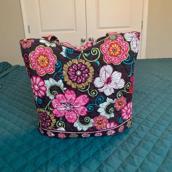 Vera Bradley Shoulder Tote Mod Floral Pink Pattern - Picture 2 of 7